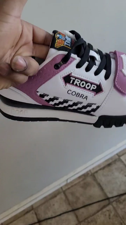 World Of Troop Cobra 1CM00662-118 Mens White Lifestyle Sneakers