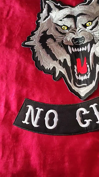 Patch Lone Wolf No Club (Neu und originalverpackt) in Allens für CHF 3